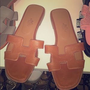 Hermes oran sandals